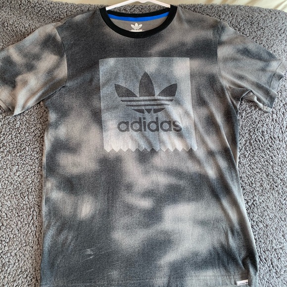 tie dye t shirt adidas
